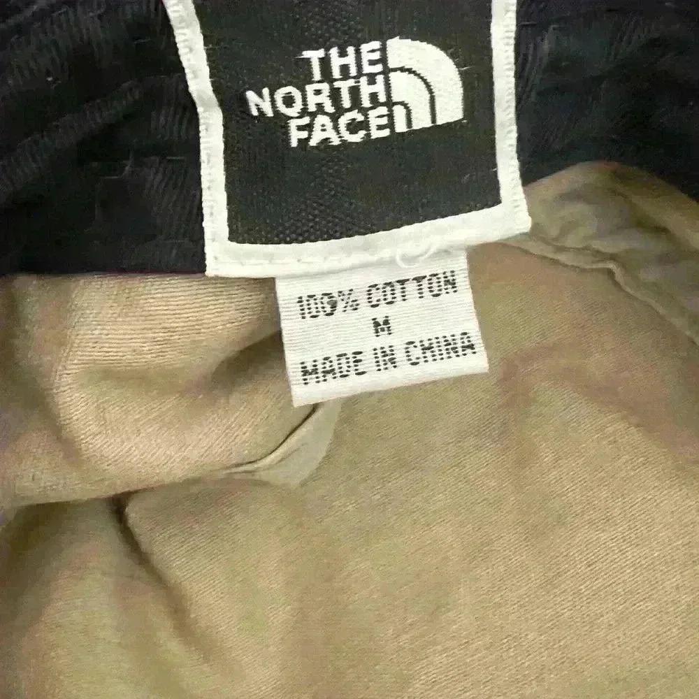 THE NORTH FACE Khaki Bucket Hat with Blue Trim band. Size M .